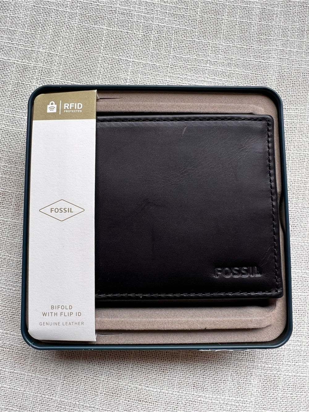 Fossil Derrick RFID Bifold Wallet with Flip ID Genuine Leather Black New